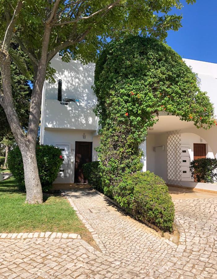 Beautiful Villa With Terrace & Garden Ferragudo  Eksteriør billede